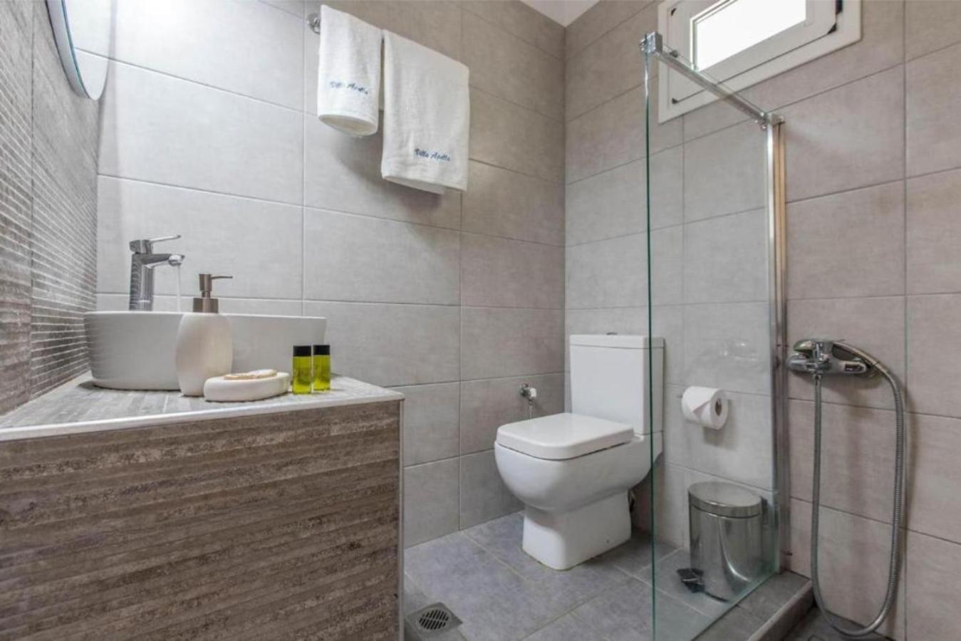 Villa Apella - Private Heated Pool Nohia ภายนอก รูปภาพ